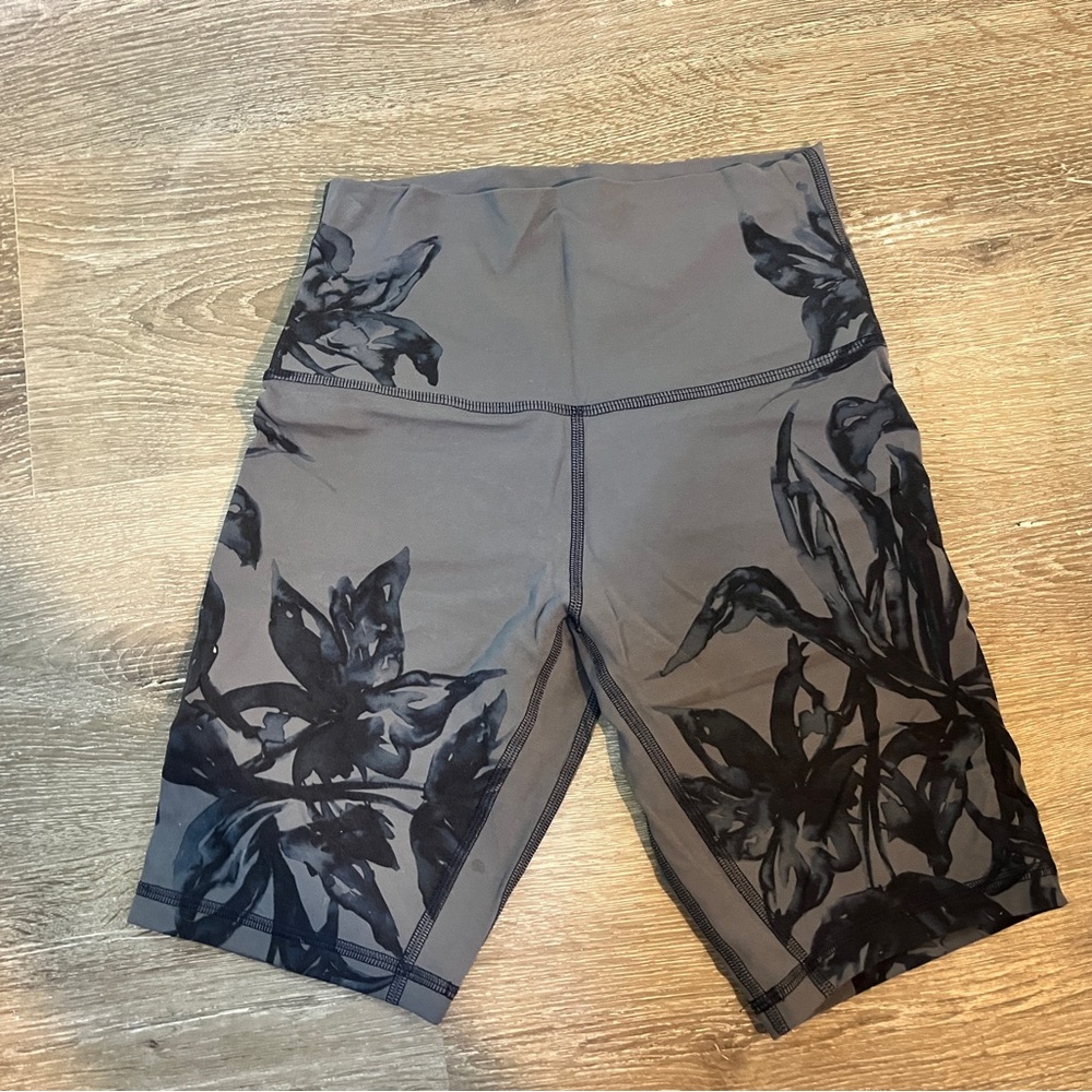 floral lululemon shorts